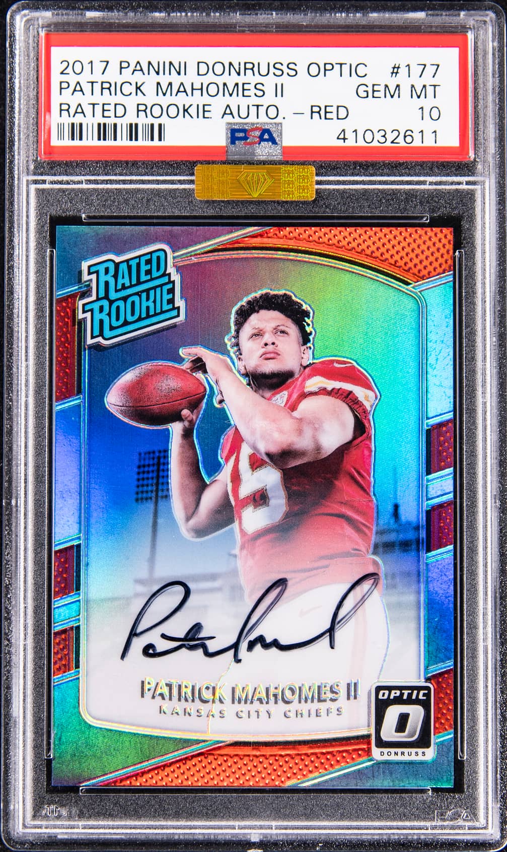 2017 Panini Donruss Optic Rated Rookie Autographs Red #177 Patrick Mahomes II Signed Rookie Card (#42/50) - PSA 10 - MBA Gold Diamond Certified